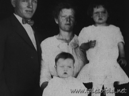 Family of James Frank Williams, Sr. in 1912