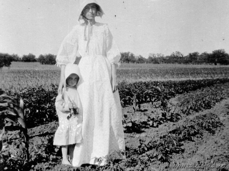 Lenore Alexander and Mom in Field