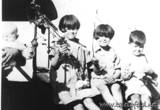 Mary, Esther, and Frank Williams as Children