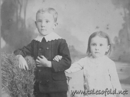 Two Unidentified Children (#27) - Roy Filyaw Stuckey and Annie Laurie Stuckey
