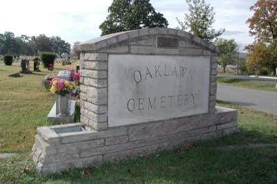 Oak Lawn Cemetery Sign